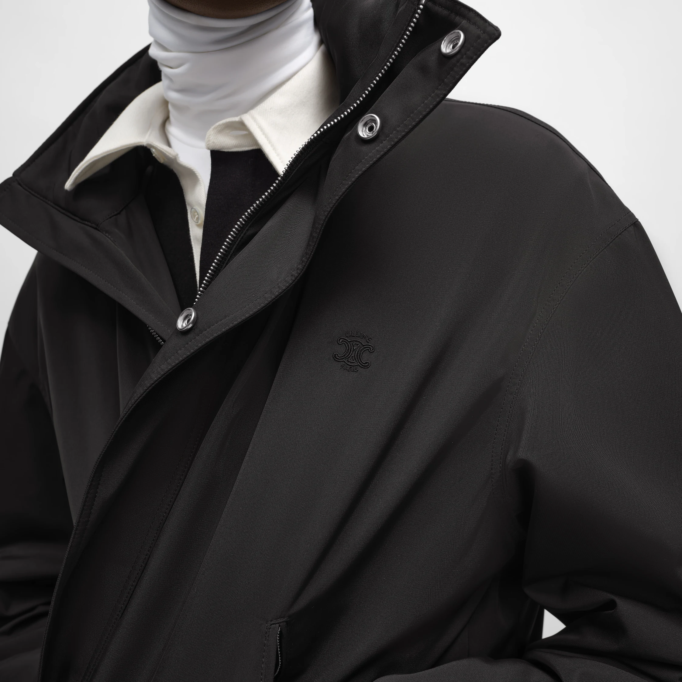 WINDBREAKER EM tecido twill de poliamida