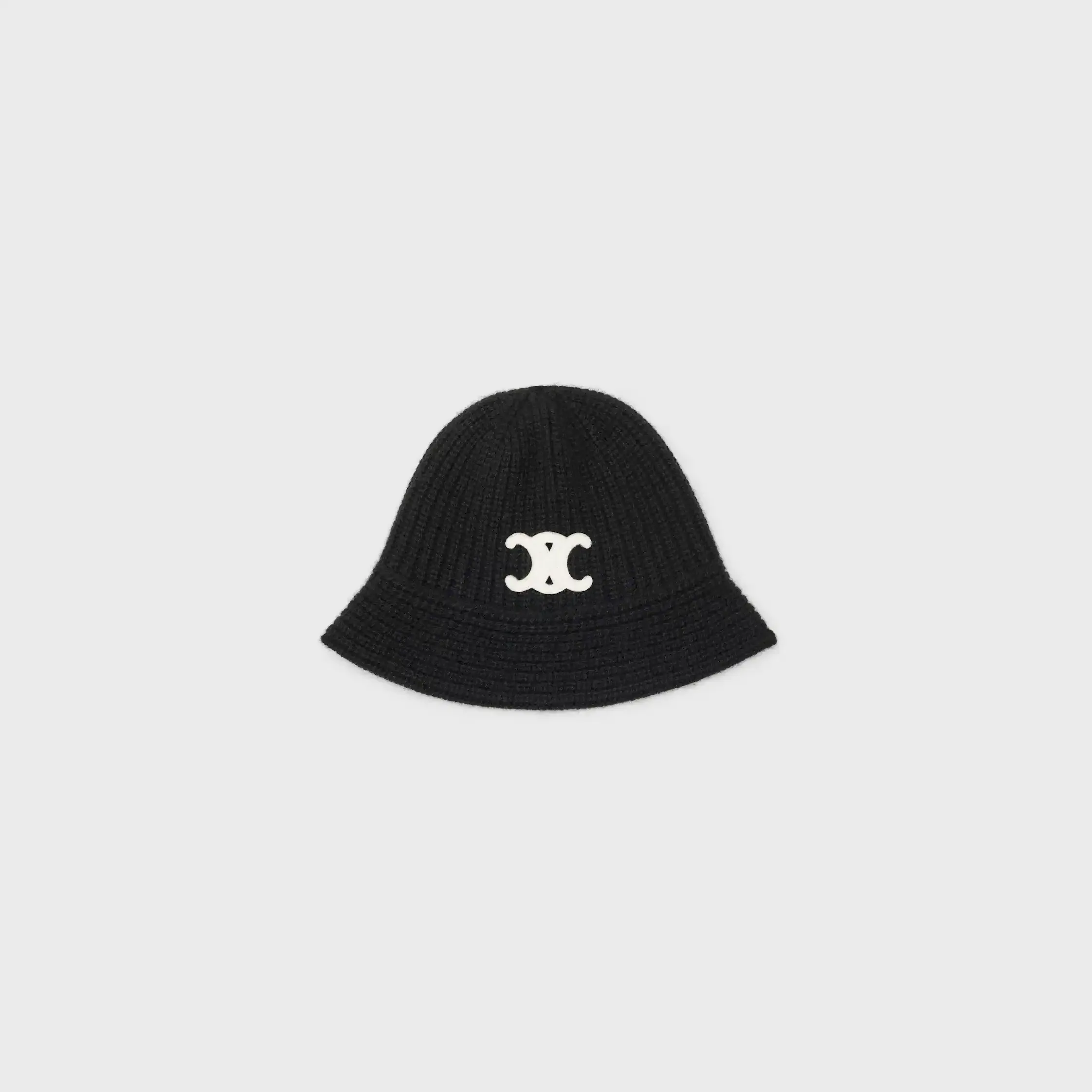 Boné cloche Triomphe em cashmere