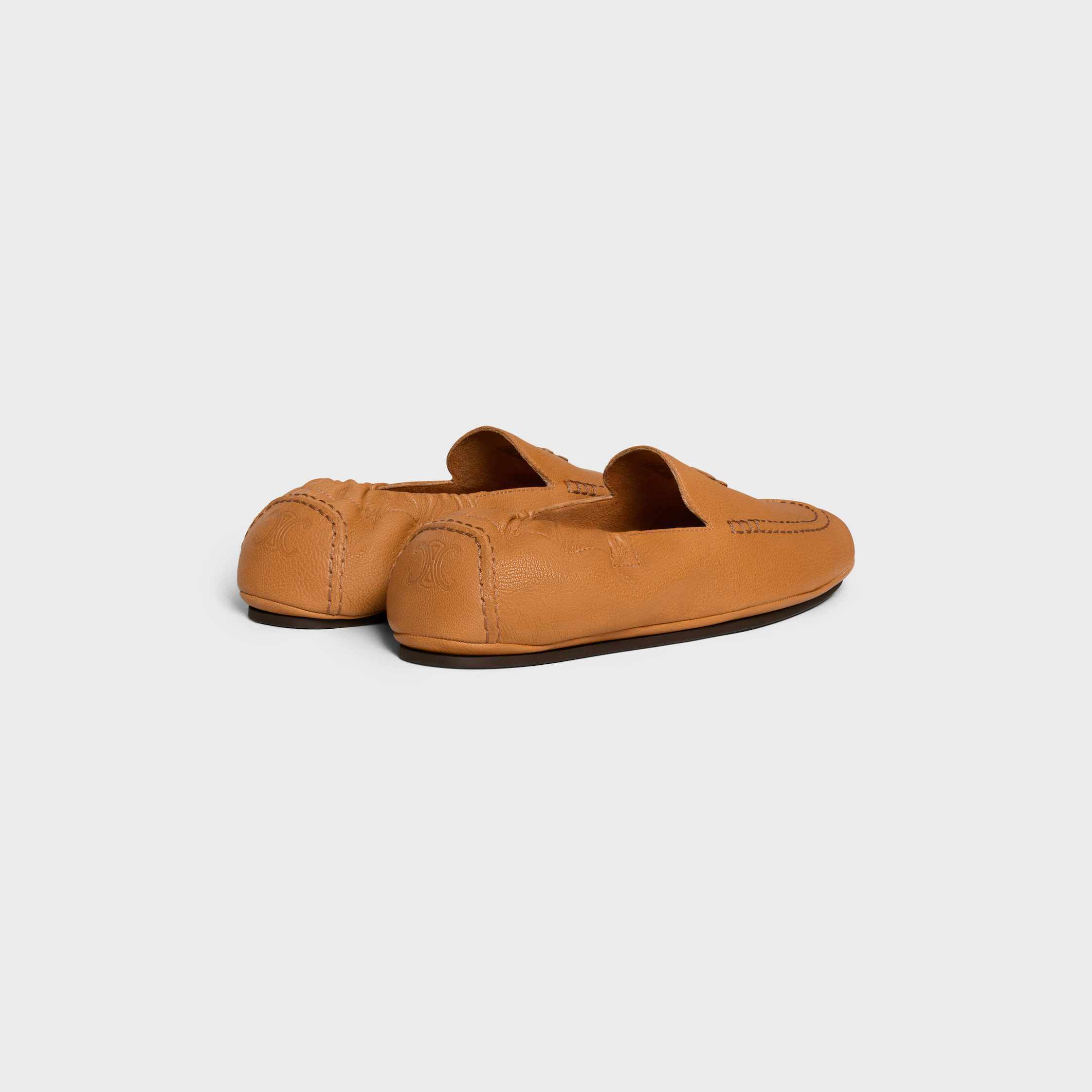 ADAM LOAFER COM PATCH TRIOMPHE EM COURO DE CABRA