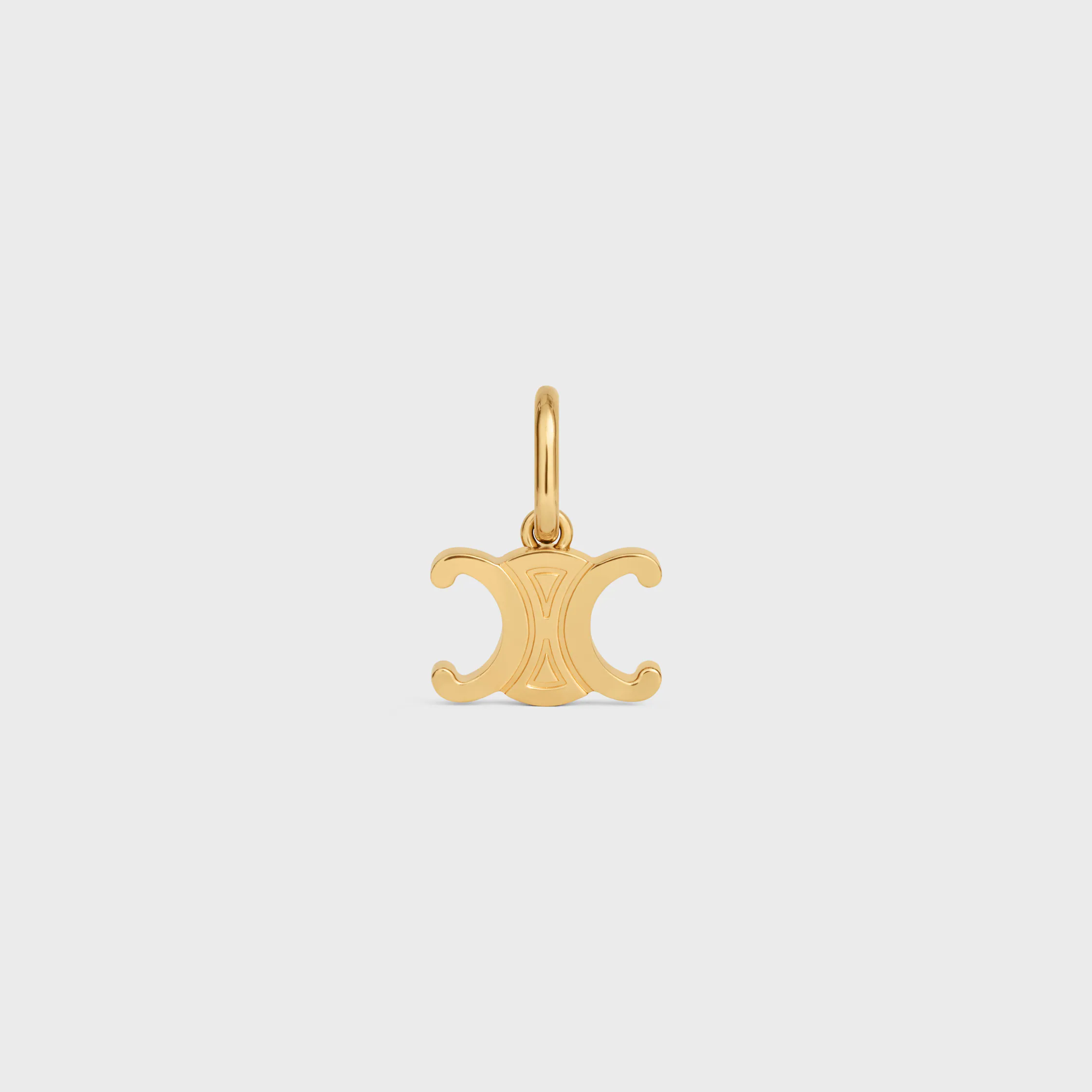 CHARM TRIOMPHE EM BRONZE COM ACABAMENTO DOURADO