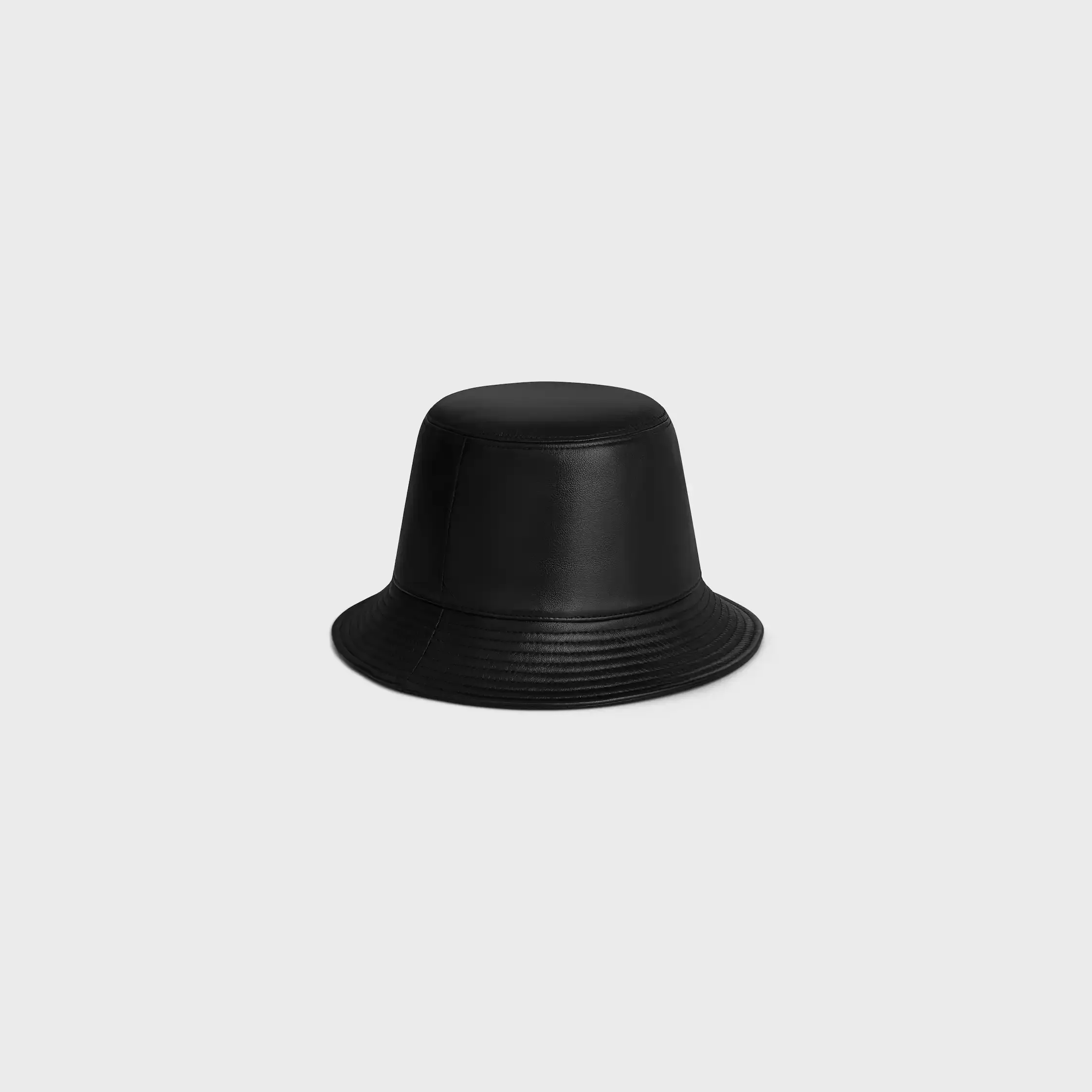chapéu bucket IN em couro de cordeiro macio