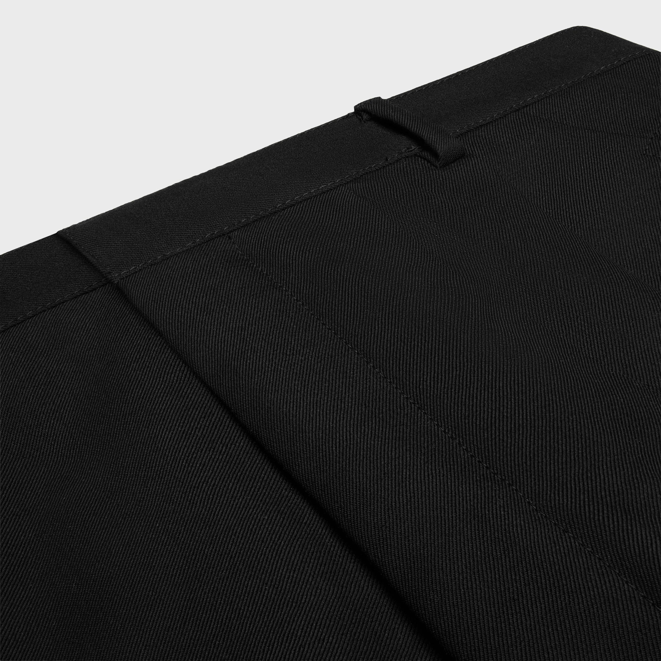 CALÇAS MONTAUK EM GABARDINA DE LÃ E MOHAIR