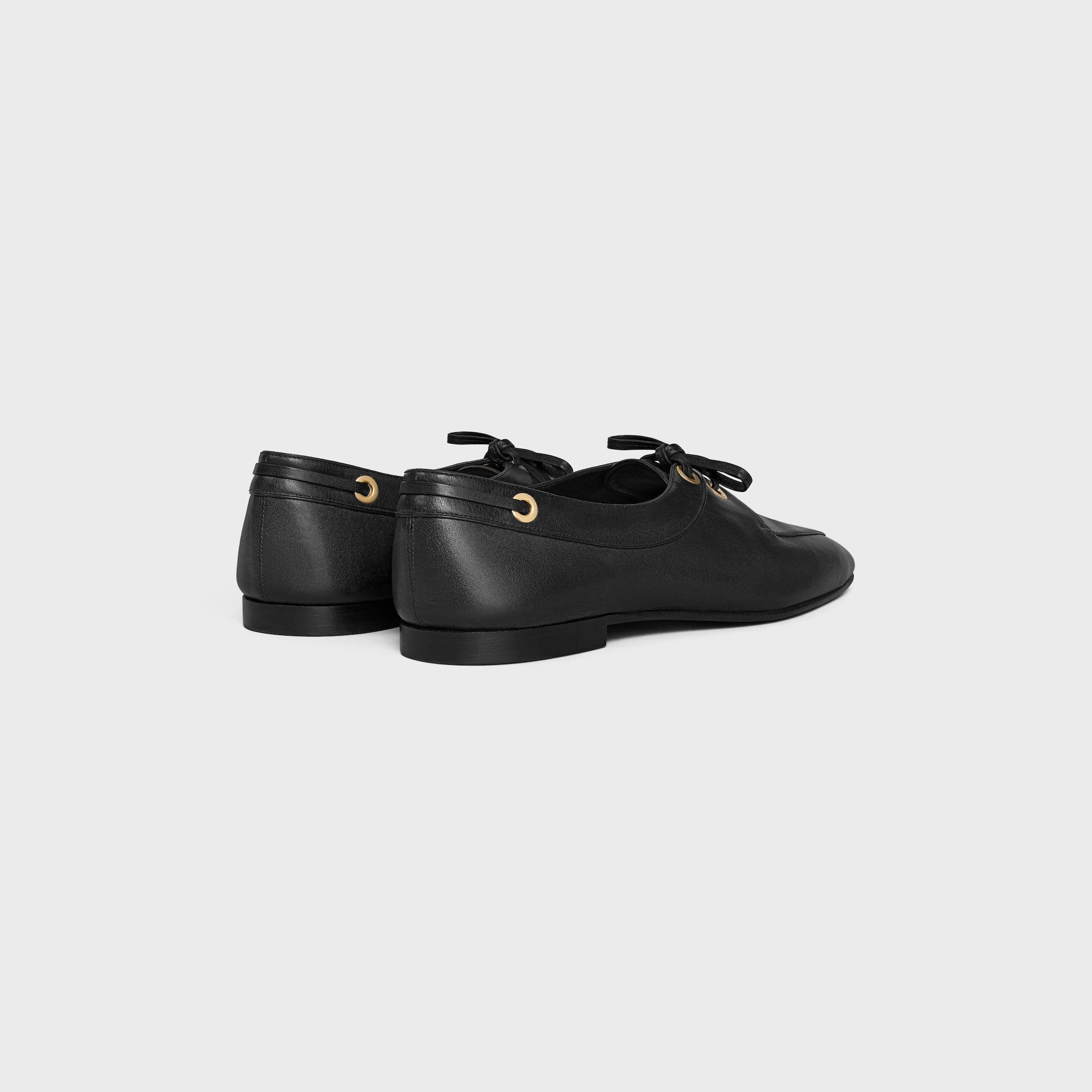 MILES LOAFER EM COURO DE VACA MACIO