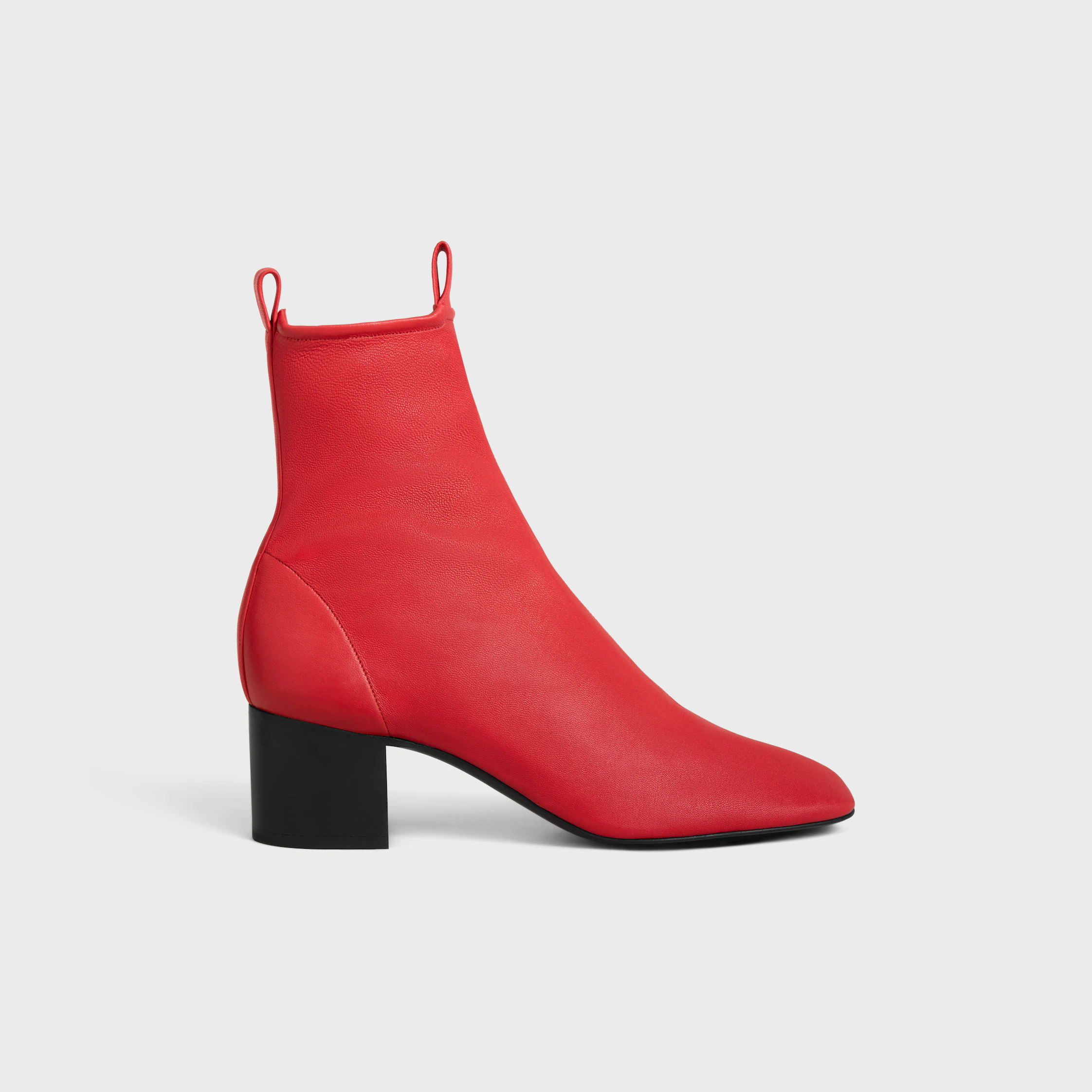 CHERI - BOTA FORRADA EM PELE DE CORDEIRO ELÁSTICA