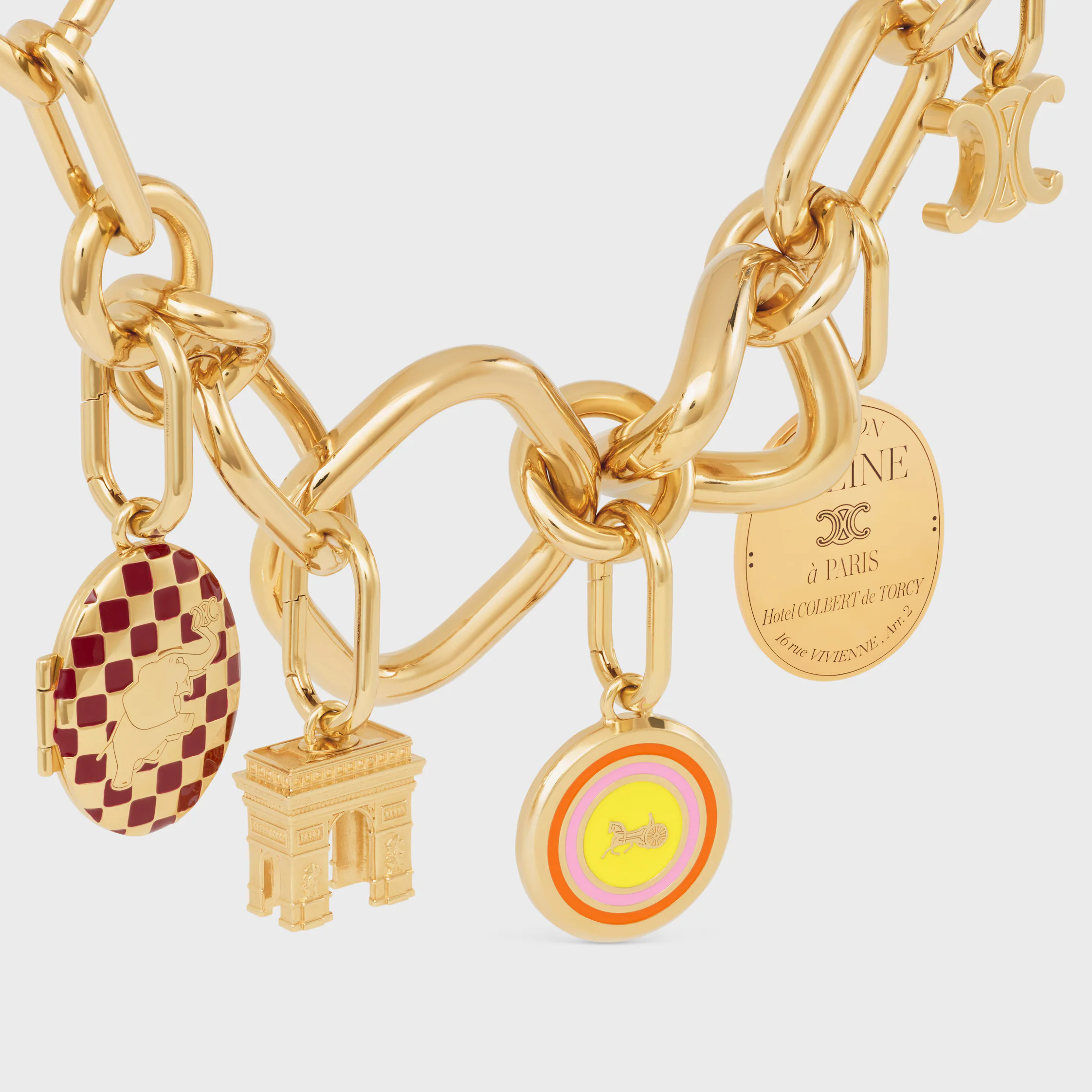 CHARM MEDALHA SULKY EM ESMALTE E LATÃO COM ACABAMENTO DOURADO