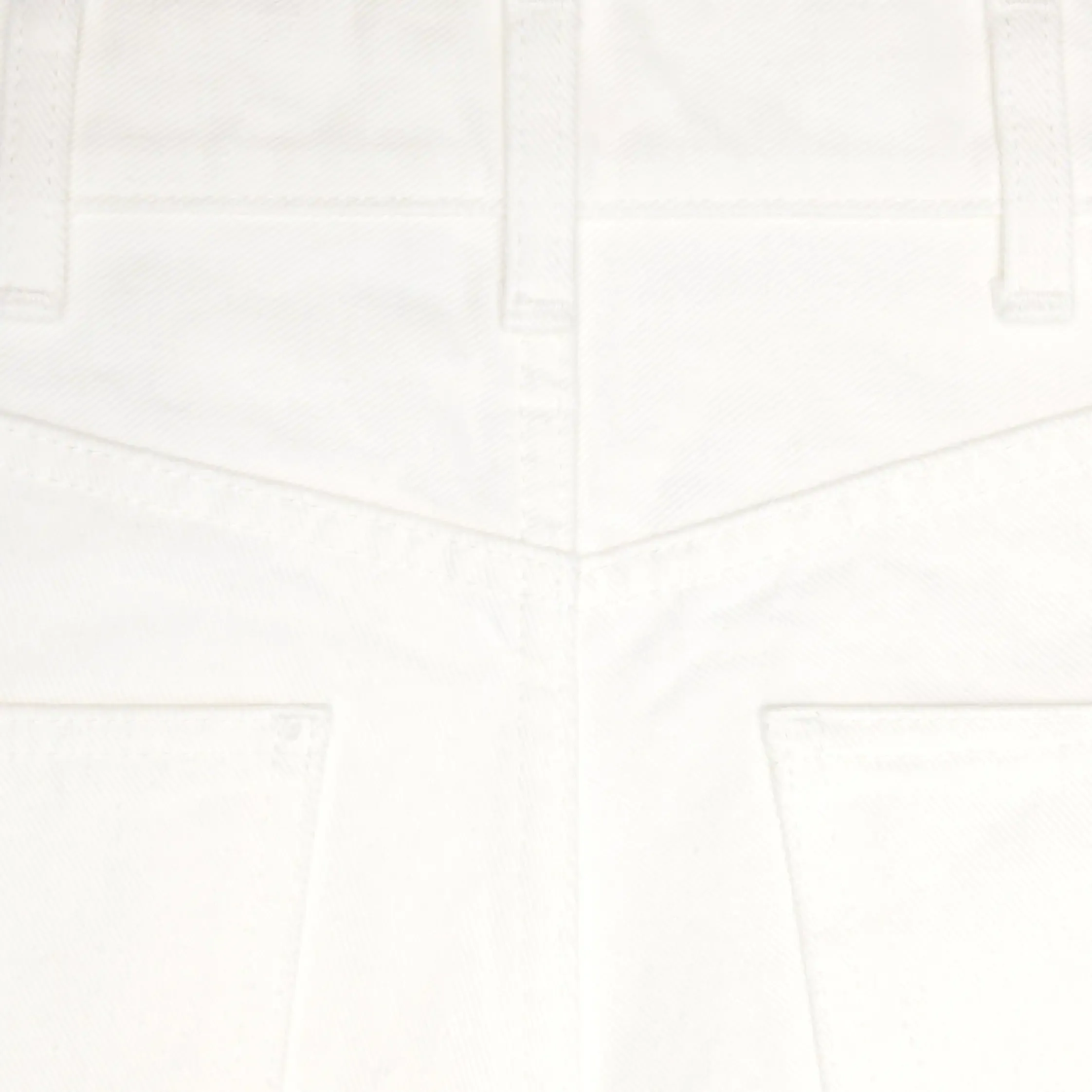 Calças flare Jane em denim lavado óptico branco