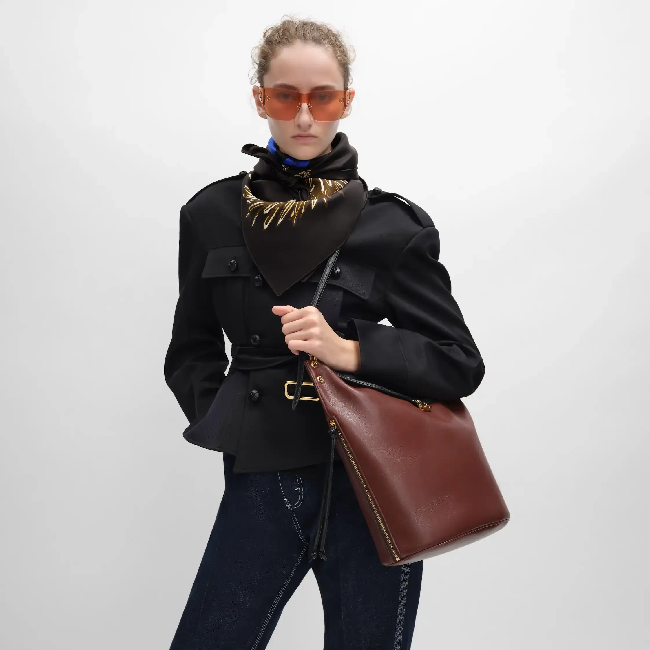 BOLSA SOFT TRIOMPHE EM COURO DE CORDEIRO MACIO E BRILHANTE
