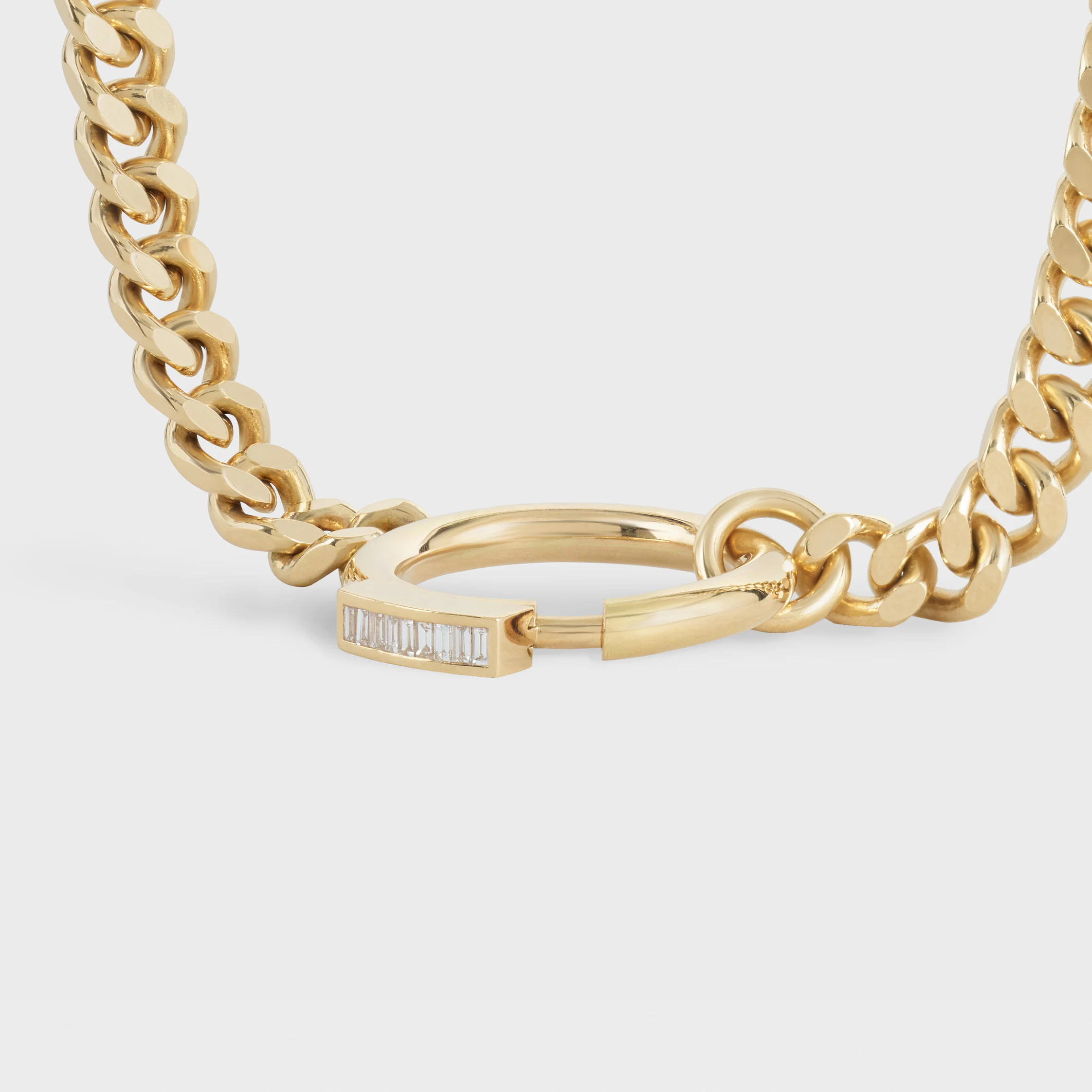 Colar Sistema em Ouro Amarelo e Diamantes